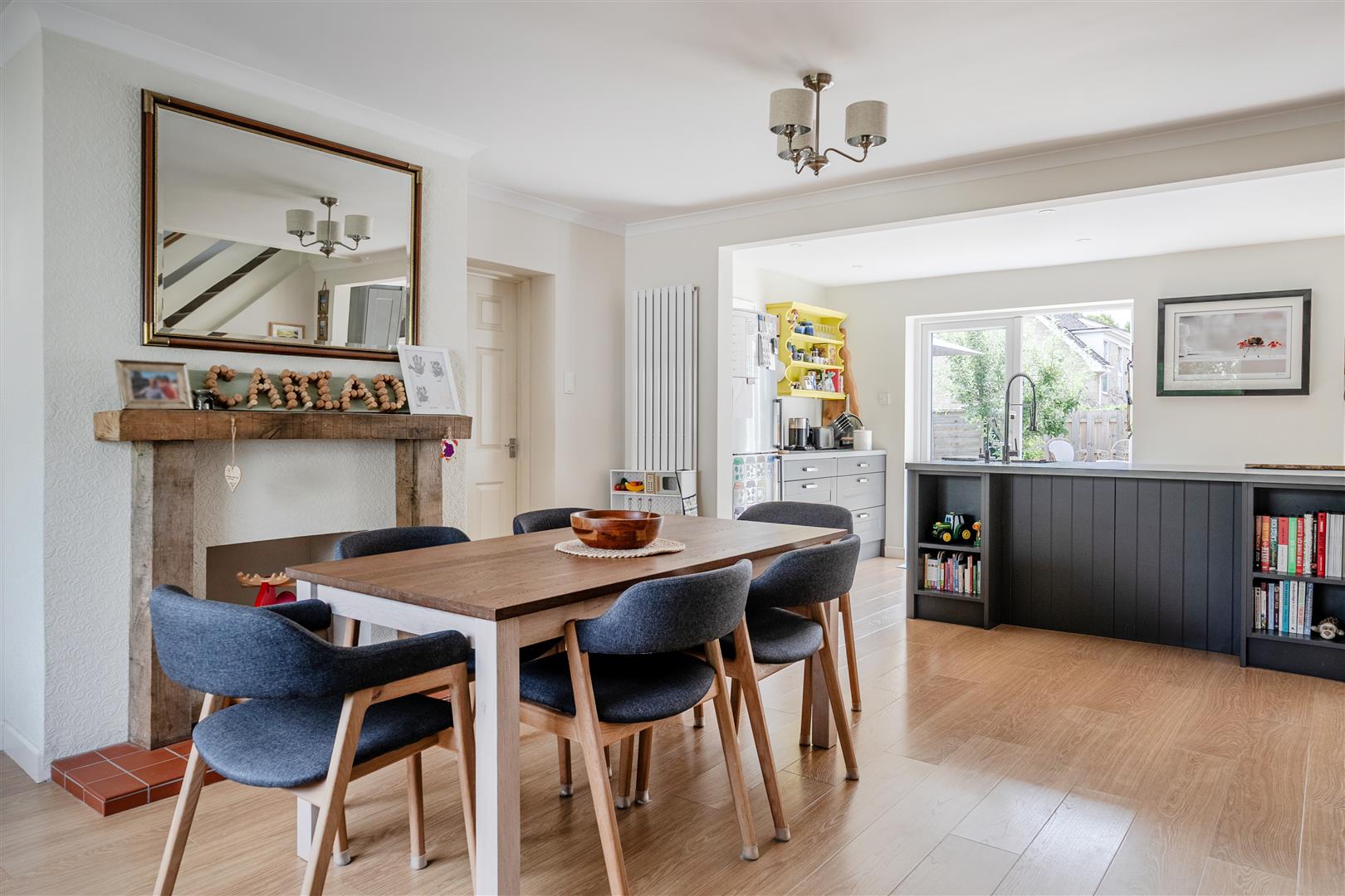 Westlake Place, Sutton Benger, 